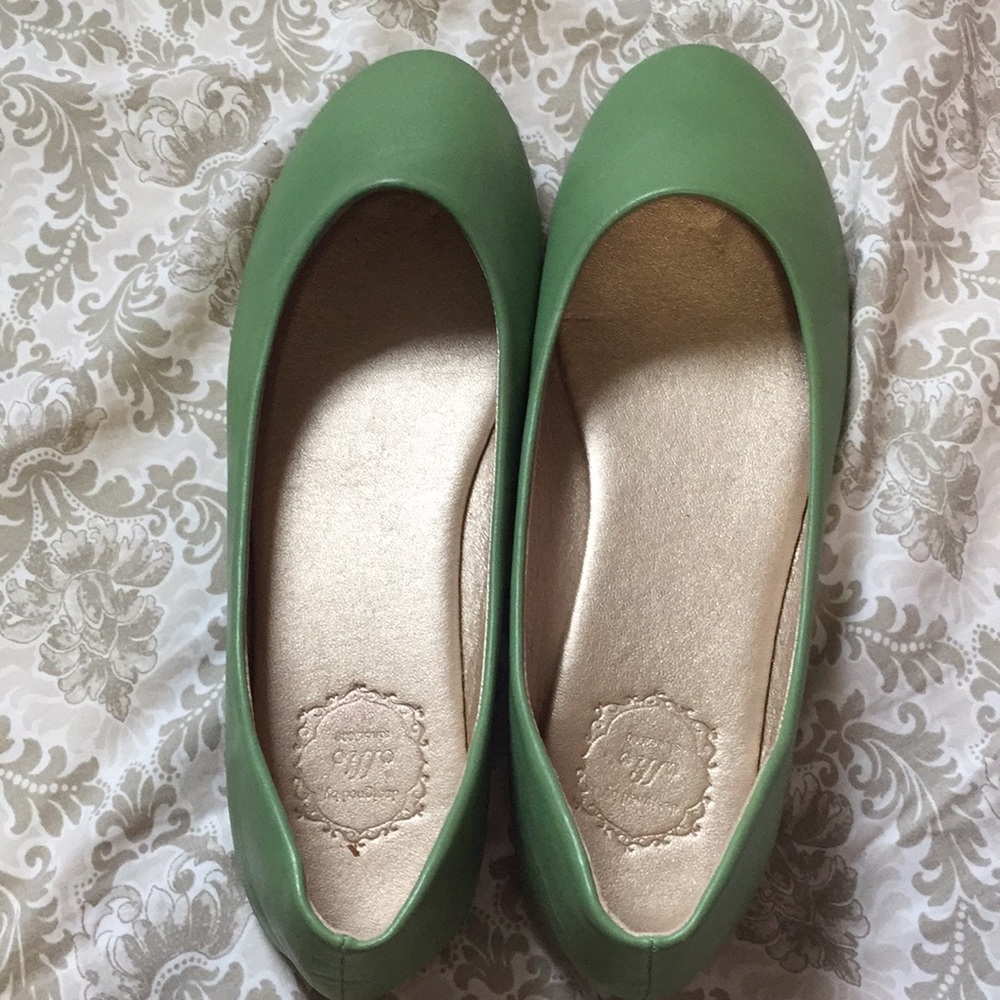 Pastel Green Ollio Ballet Flats